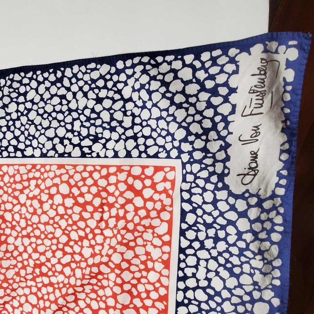 Vintage Diane Von Furstenberg Cotton Red, white and blue handkerchief - Picture 3 of 7